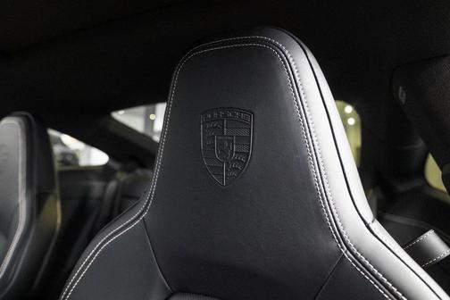 2026 Porsche 911 Carrera