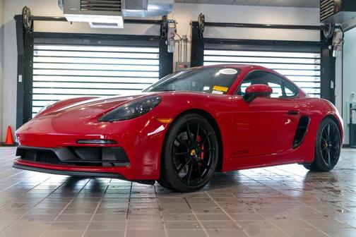 Carmine Red 2025 Porsche 718 Cayman GTS 4.0