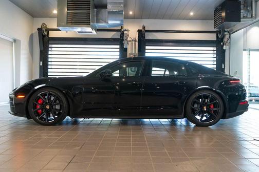Jet Black Metallic 2025 Porsche Panamera 4S