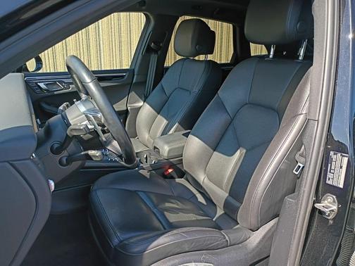 Black 2020 Porsche Macan S