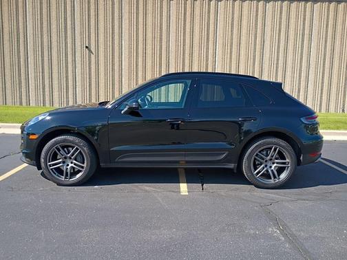 Black 2020 Porsche Macan S