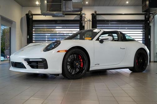 2023 Porsche 911 Targa 4 GTS