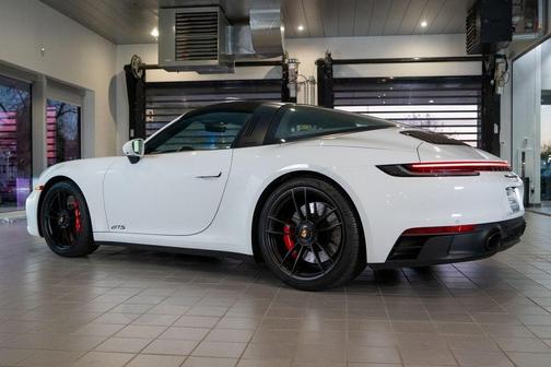 2023 Porsche 911 Targa 4 GTS
