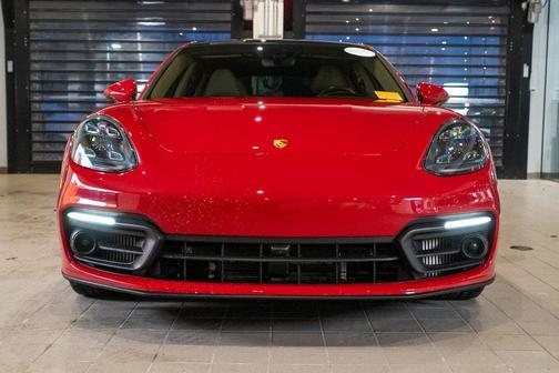 2022 Porsche Panamera 4S