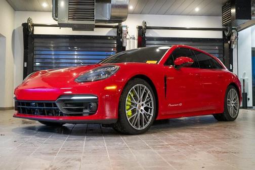 2022 Porsche Panamera 4S