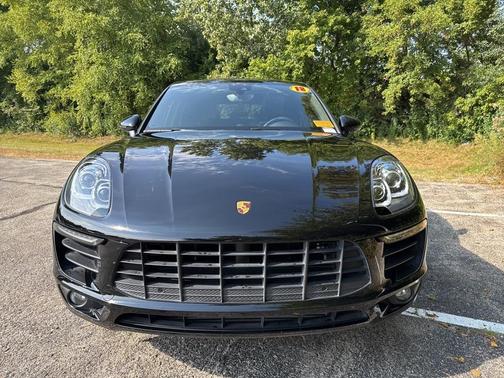 2018 Porsche Macan