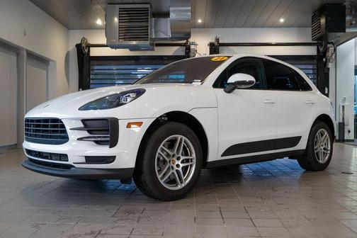 2021 Porsche Macan Base