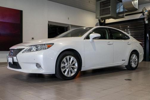 2013 Lexus ES 300h Base