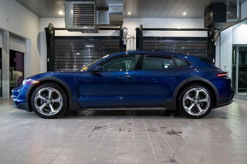 2022 Porsche Taycan 4