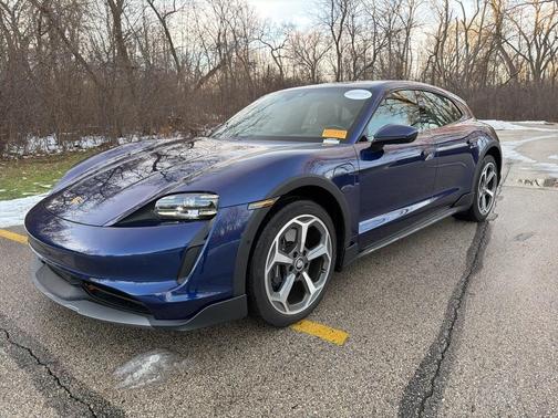 2022 Porsche Taycan 4