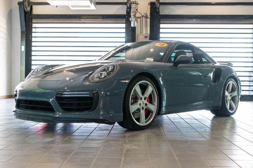 2018 Porsche 911 Turbo