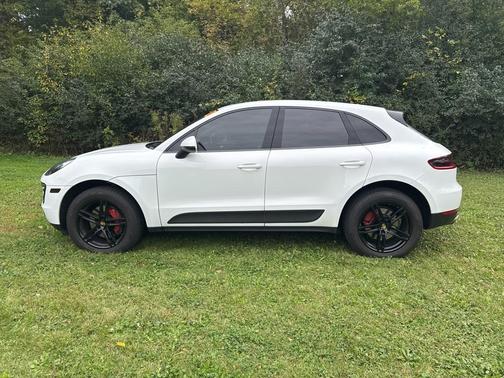 2018 Porsche Macan S