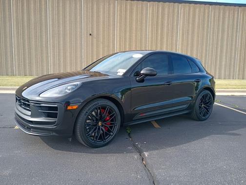 Jet Black Metallic 2024 Porsche Macan GTS