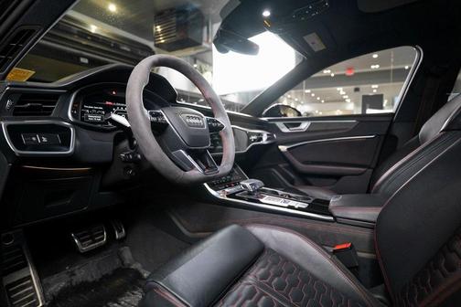 2022 Audi RS 6 Avant 4.0T quattro