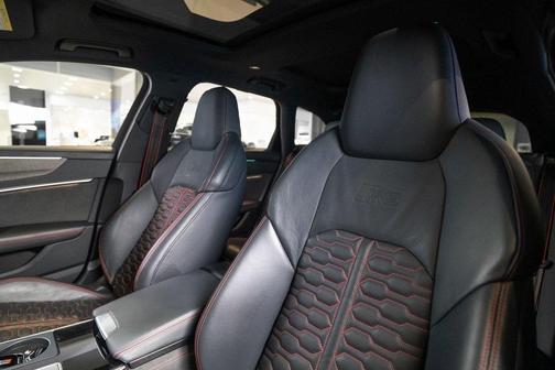 2022 Audi RS 6 Avant 4.0T quattro