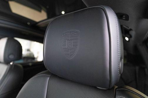 Volcano Grey Metallic 2026 Porsche Macan S