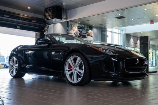 2015 Jaguar F-TYPE V8 S