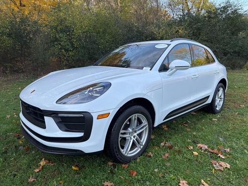 2025 Porsche Macan 