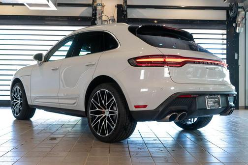 Carrara White Metallic 2023 Porsche Macan S
