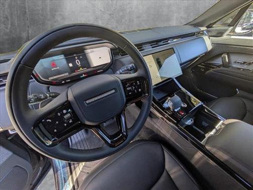 2025 Land Rover Range Rover Sport SE