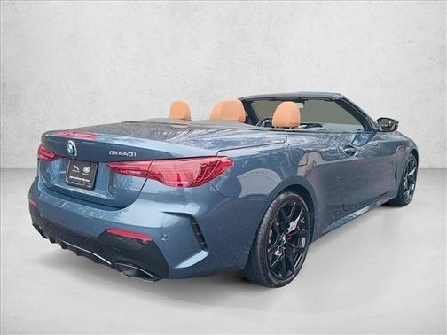 2025 BMW M440 i xDrive