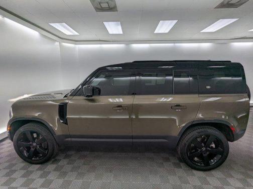 2023 Land Rover Defender 110 S