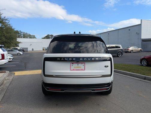 2023 Land Rover Range Rover P400 SE