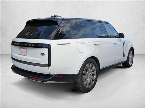 2023 Land Rover Range Rover P400 SE