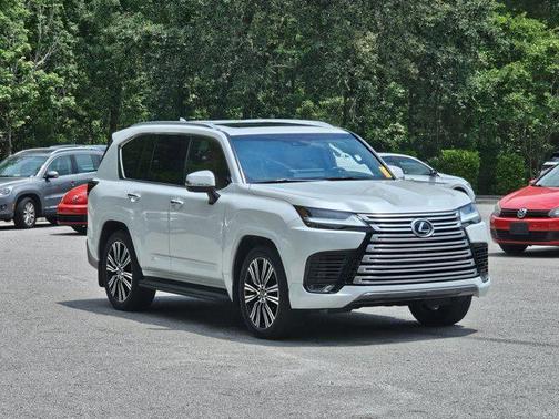 2024 Lexus LX 600 Luxury