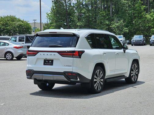 2024 Lexus LX 600 Luxury