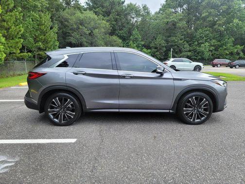 2022 INFINITI QX50 LUXE