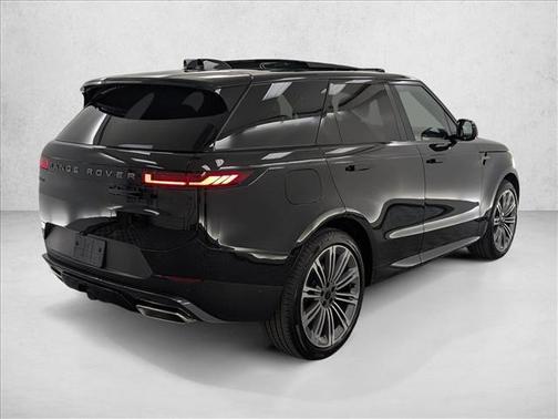2026 Land Rover Range Rover Sport SE