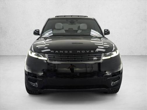 2026 Land Rover Range Rover Sport SE