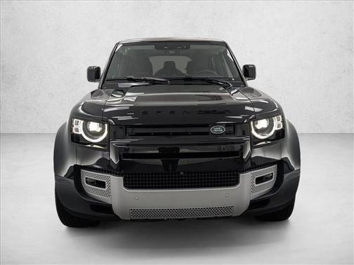 2025 Land Rover Defender 110 P400 S