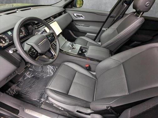 2025 Land Rover Range Rover Velar P250 SE R-Dynamic