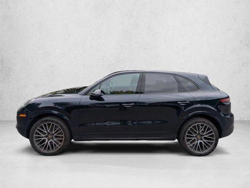 Blue 2021 Porsche Cayenne Cayenne