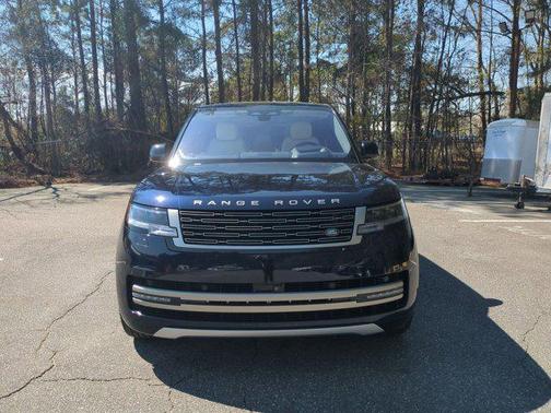 2023 Land Rover Range Rover P530 SE