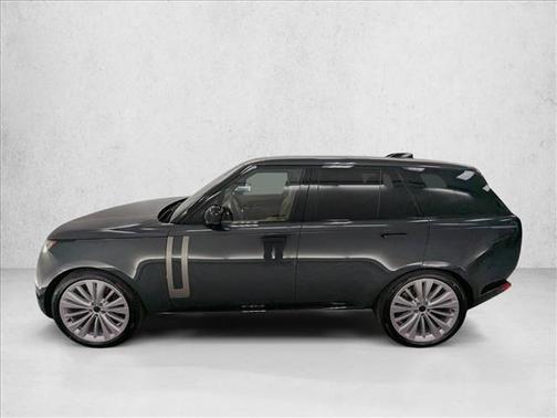 2026 Land Rover Range Rover P530 SE