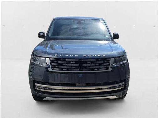 2025 Land Rover Range Rover P400 SE