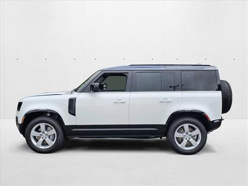 2025 Land Rover Defender 110 P400 X-Dynamic SE