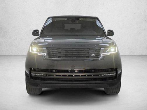 Carpathian Grey Premium Metallic 2026 Land Rover Range Rover P530 SE 7 Seat