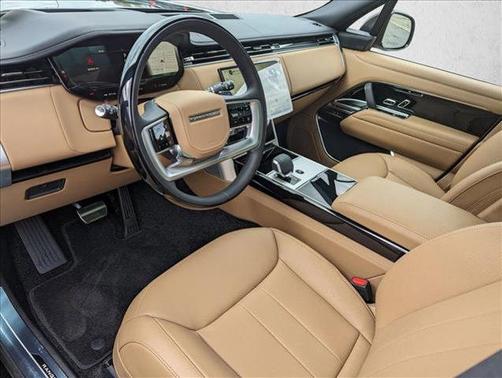 2025 Land Rover Range Rover P400 SE