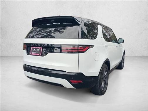 2023 Land Rover Discovery P300 S R-Dynamic
