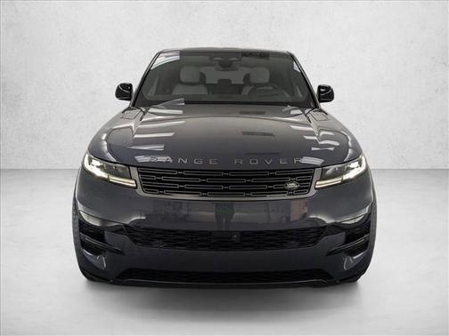 2026 Land Rover Range Rover Sport SE