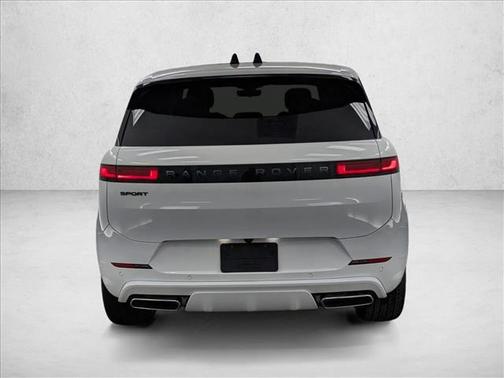 2026 Land Rover Range Rover Sport SE