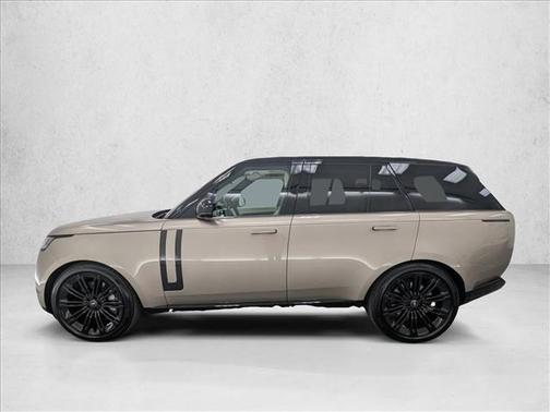 2025 Land Rover Range Rover P530 SE