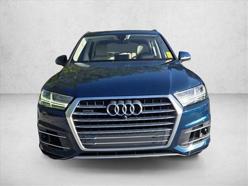 2019 Audi Q7 55 Prestige
