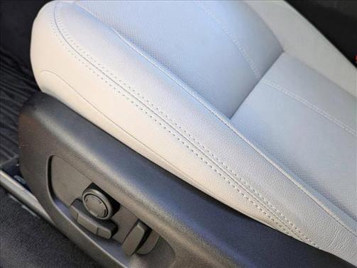 2025 Land Rover Range Rover Velar P250 S