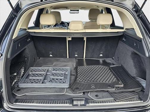 2022 Mercedes-Benz GLC 300 Base