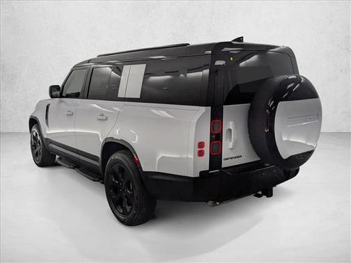 Fuji White 2026 Land Rover Defender P300 S